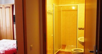 Bathroom 2-room apartment
